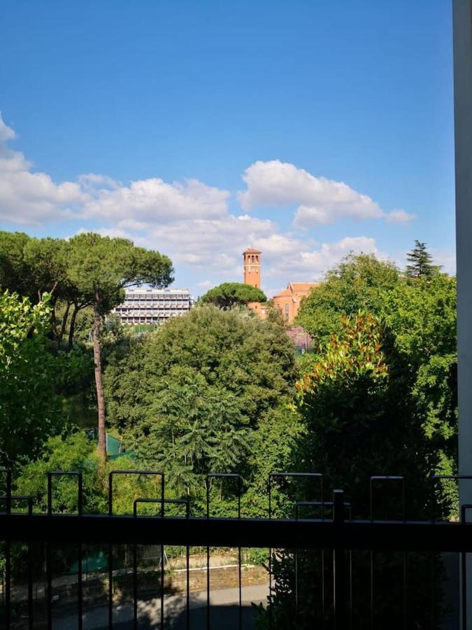 Aurelia City Garden Rom